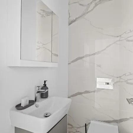 Midas B Ii Apartament *